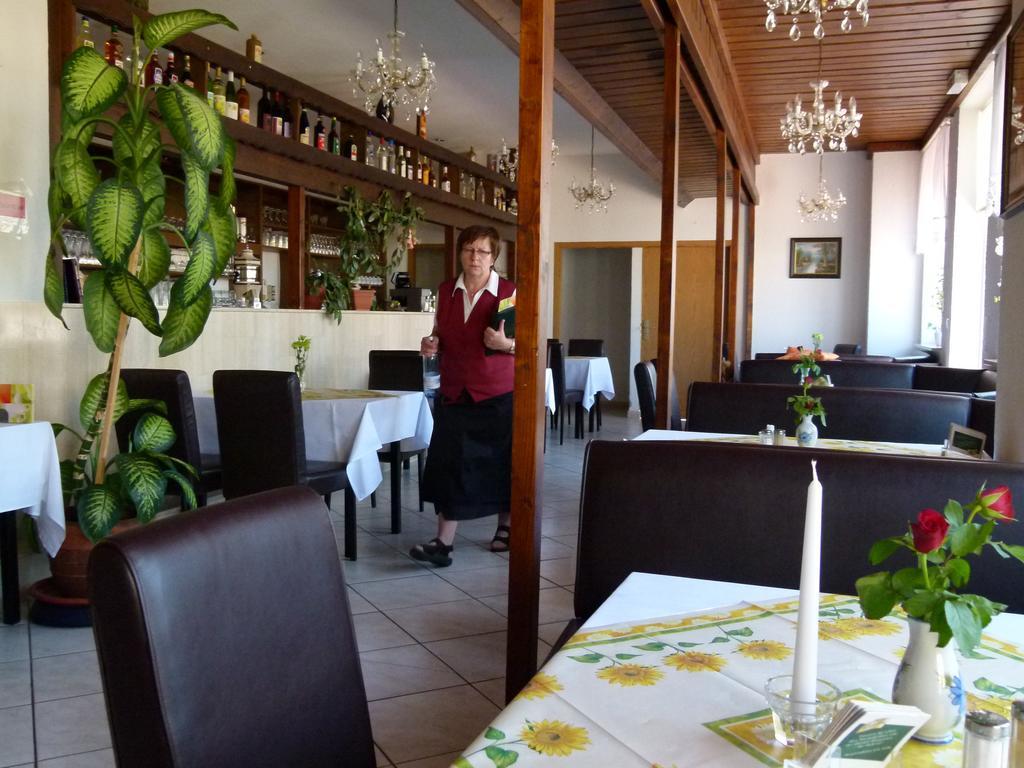 Hotel Reuterhof Reuterstadt Stavenhagen Luaran gambar