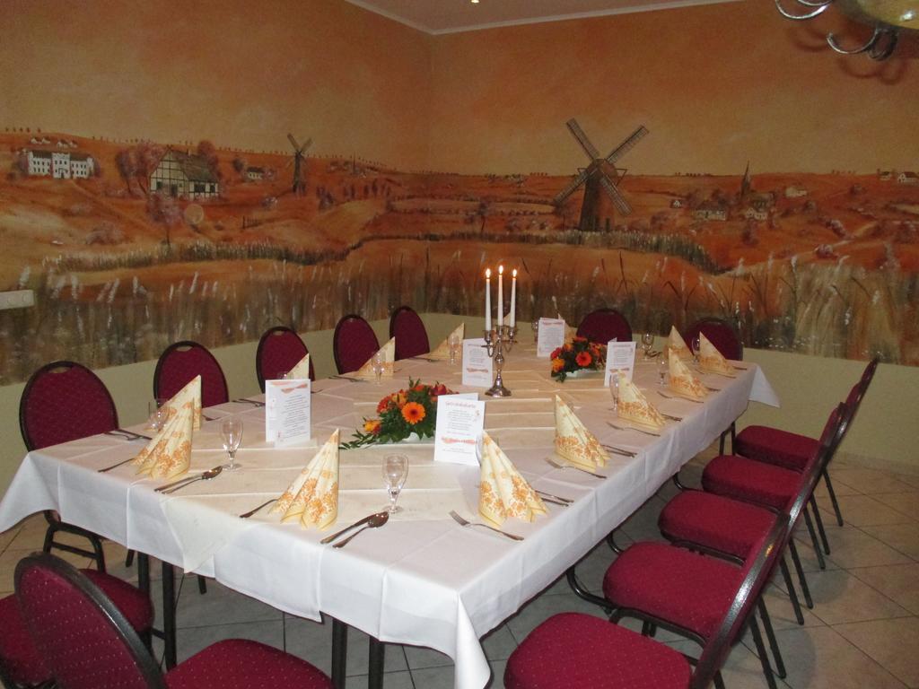 Hotel Reuterhof Reuterstadt Stavenhagen Luaran gambar