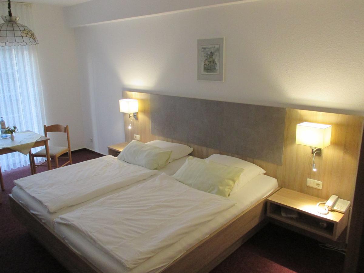 Hotel Reuterhof Reuterstadt Stavenhagen Luaran gambar