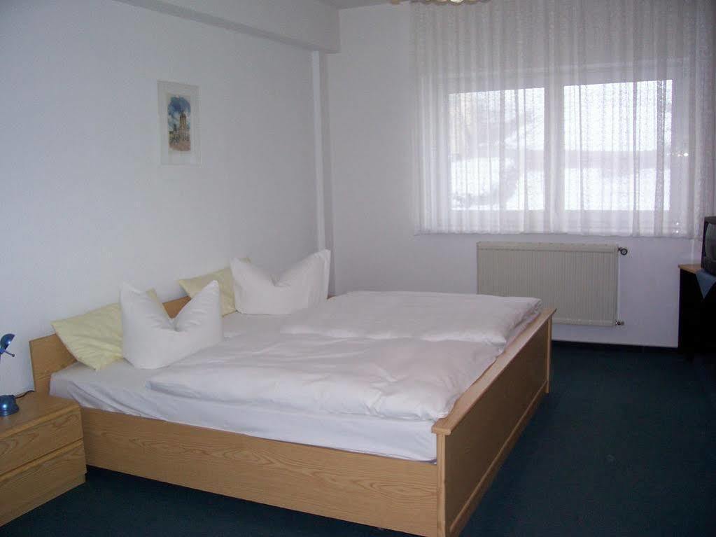 Hotel Reuterhof Reuterstadt Stavenhagen Luaran gambar