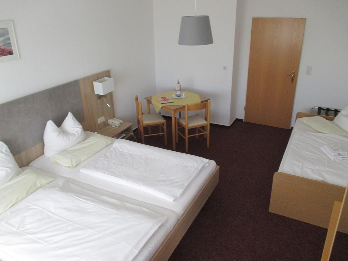 Hotel Reuterhof Reuterstadt Stavenhagen Luaran gambar